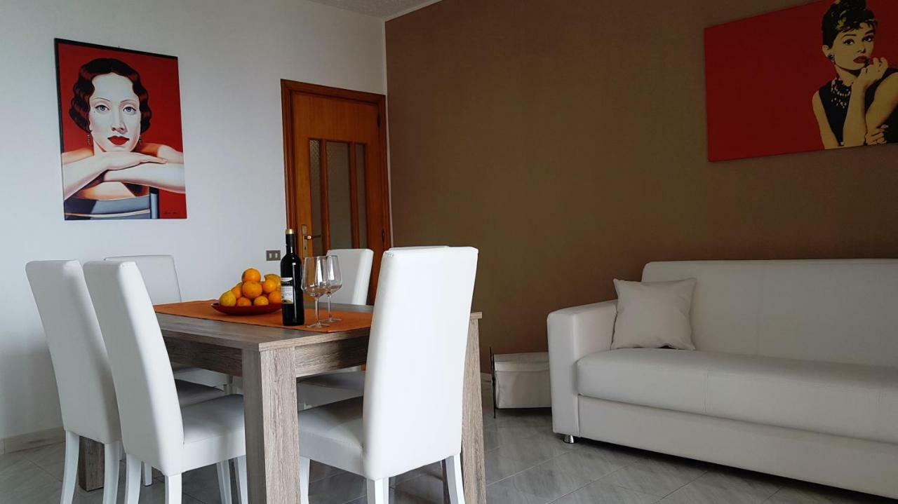 Loft Baia Di Giardini Lejlighed Eksteriør billede
